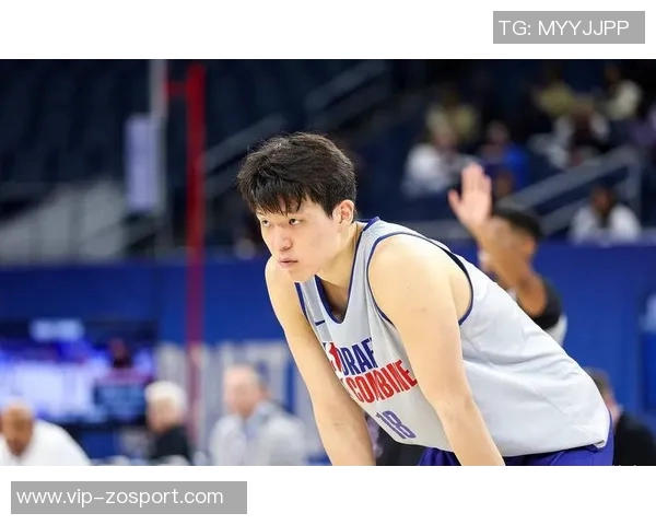 媒体人分析杨瀚森表现不佳需迅速调整状态以应对后续比赛挑战